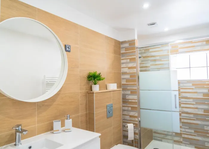 아파트 Jacuzzi Terrasse 86 - Terrasse & Climatisation - 4 Personnes - *